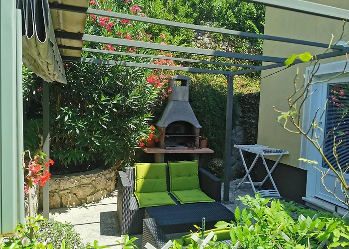 Nekic Appartement *